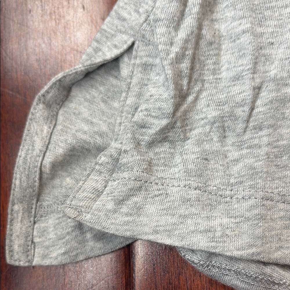 Nike Women’s Tank Tops - Gray/white and Black/pink - Picture 7 of 11